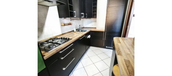 3-salle Appartement à Rome, Italy No. 200374 3