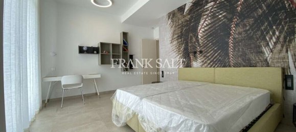 Квартира с 3 спальнями в Сент-Джулианс, Мальта № 10180 34