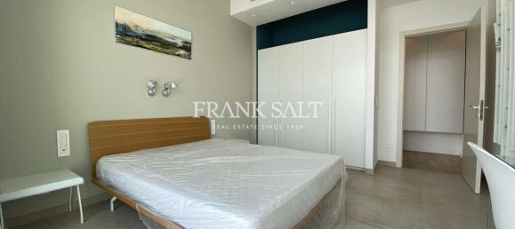 Квартира с 3 спальнями в Сент-Джулианс, Мальта № 10180 32