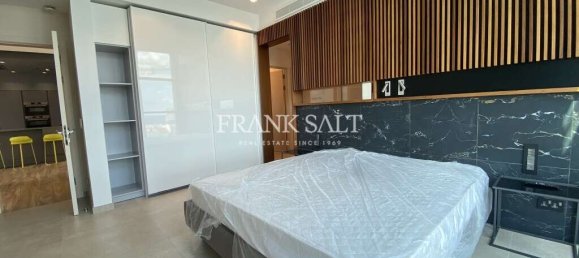 Квартира с 3 спальнями в Сент-Джулианс, Мальта № 10180 21