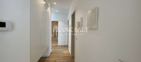 Квартира с 3 спальнями в Сент-Джулианс, Мальта № 10180 38