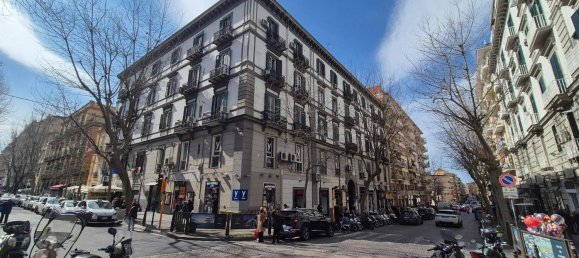 4 bedrooms Apartment in Naples, Italy No. 320409 40