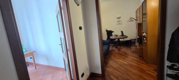 4 bedrooms Apartment in Naples, Italy No. 320409 9