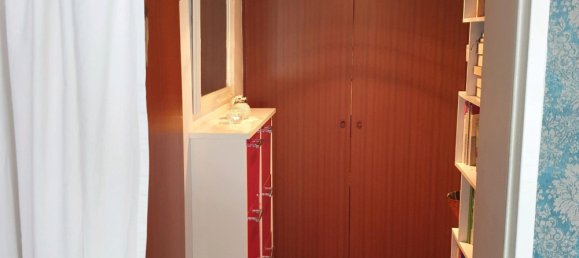 Studio in Dusseldorf, Germany No. 359828 8