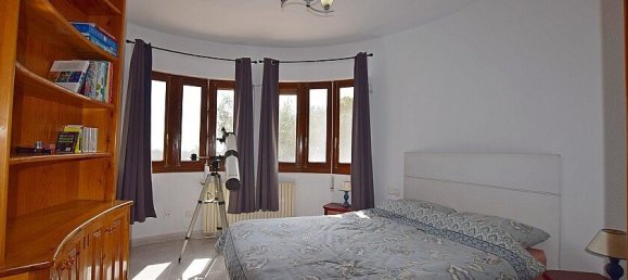 6 bedrooms Villa in Villamartin, Spain No. 14575 19