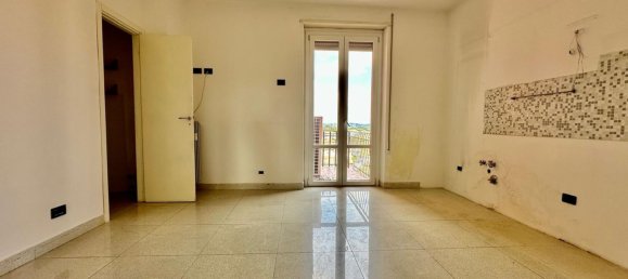 4 bedrooms Penthouse in Novi Ligure, Italy No. 323949 2