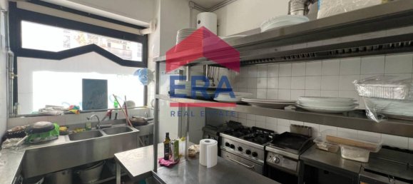 2 rooms Commercial property in Rome, Italy No. 218989 12