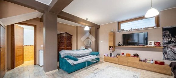 3 bedrooms Villa in Rome, Italy No. 48579 36