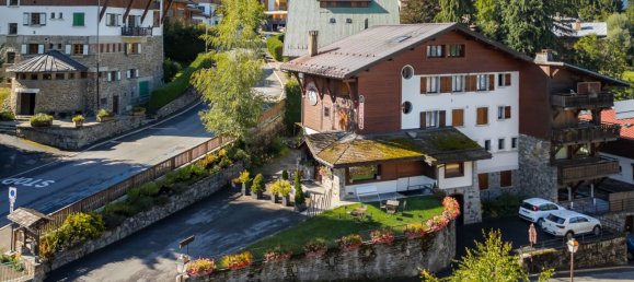18 bedrooms House in Megeve, France No. 363220 13