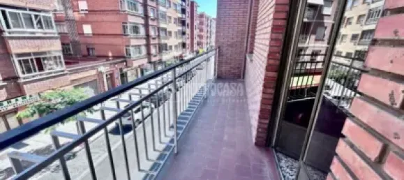 3 Schlafzimmer Wohnung in Leon, Spain, Nr. 182860 14