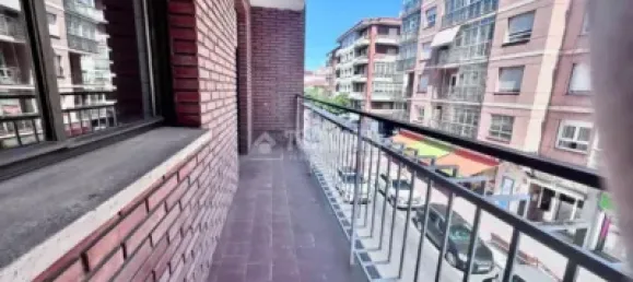 3 Schlafzimmer Wohnung in Leon, Spain, Nr. 182860 16