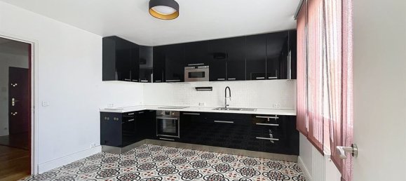 4 Schlafzimmer Wohnung in Reims, France, Nr. 72117 4