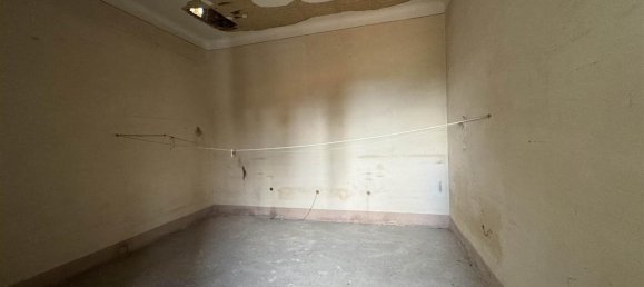 13-salle Bâtiment à Montespertoli, Italy No. 92871 12