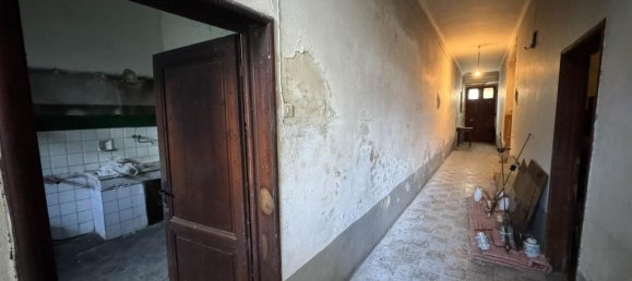 13-salle Bâtiment à Montespertoli, Italy No. 92871 20