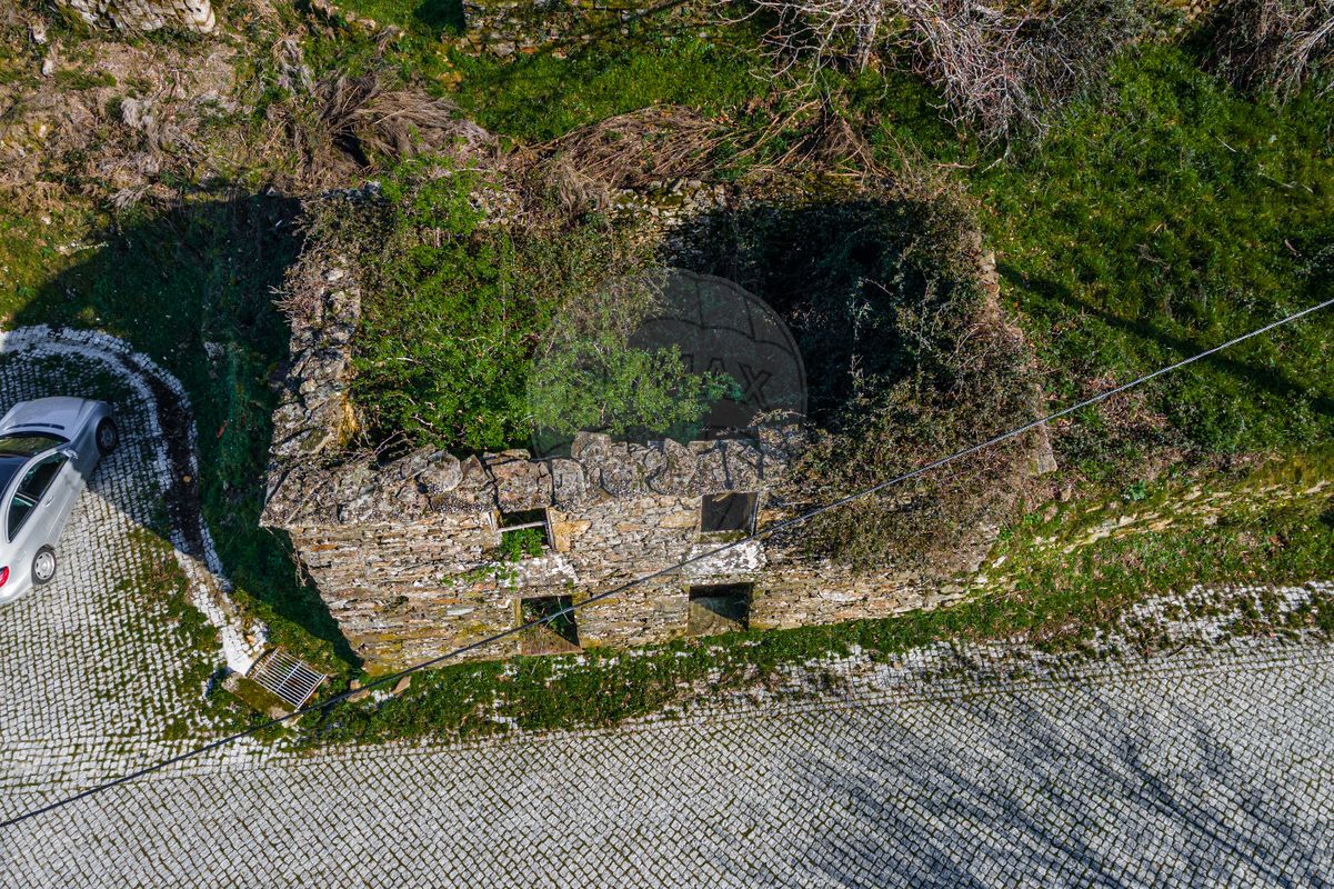 2 chambres Maison à Castro Daire, Portugal No. 178619