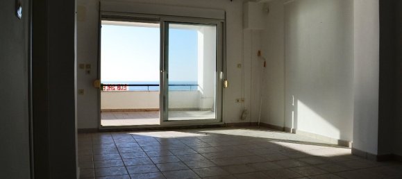 2 Schlafzimmer Property in Chalkidiki, Greece, Nr. 7437 12