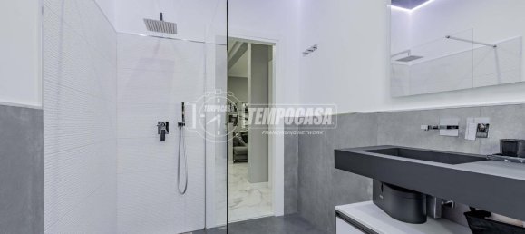 3 rooms Apartment in Fiumicino, Italy No. 35652 19