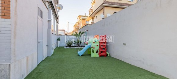 3 rooms Apartment in Fiumicino, Italy No. 35652 25