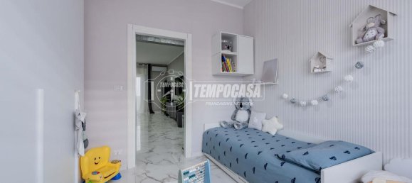 3 rooms Apartment in Fiumicino, Italy No. 35652 51