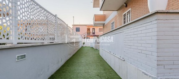 3 rooms Apartment in Fiumicino, Italy No. 35652 27