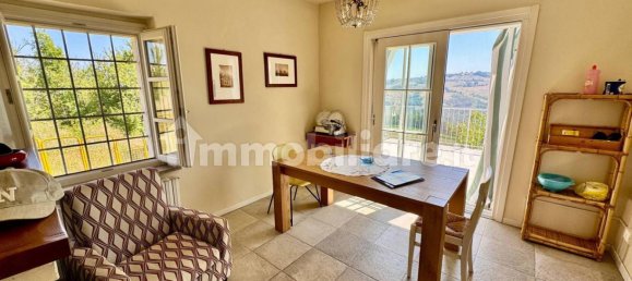 2 bedrooms Villa in Gropparello, Italy No. 325799 7