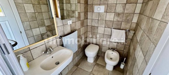 2 bedrooms Villa in Gropparello, Italy No. 325799 23