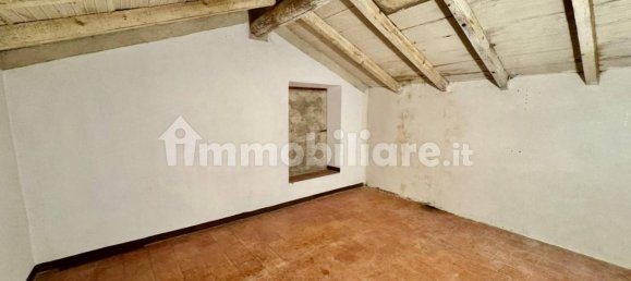 2 bedrooms Villa in Gropparello, Italy No. 325799 25