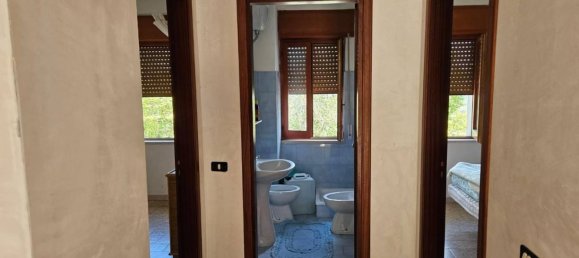 2 bedrooms Apartment in Contrada, Italy No. 52966 17