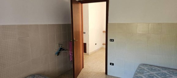 2 bedrooms Apartment in Contrada, Italy No. 52966 16