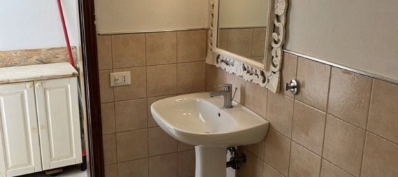 2 bedrooms Apartment in Massa, Italy No. 342932 9