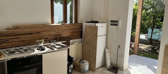 2 bedrooms Apartment in Massa, Italy No. 342932 3