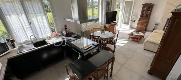 2 Schlafzimmer Haus in Soisy-sur-Seine, France, Nr. 277911 2