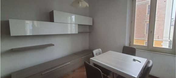 Apartamento de 3 habitaciónes en Modena, Italy No. 215627 4