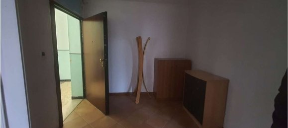 Apartamento de 3 habitaciónes en Modena, Italy No. 215627 6