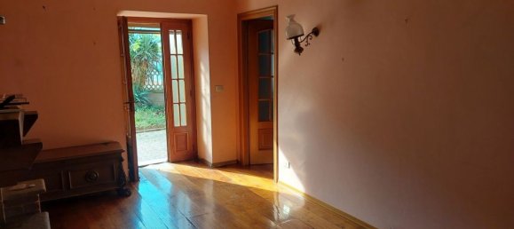 Дом с 6 спальнями в Кивассо, Италия № 372092 22