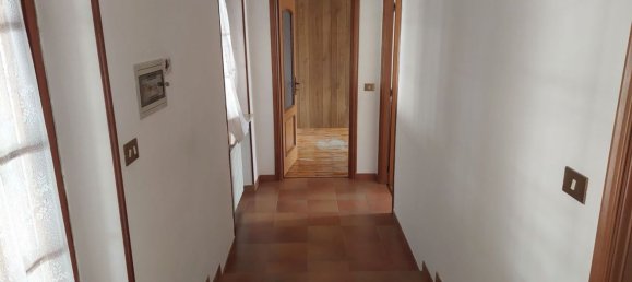 Дом с 6 спальнями в Кивассо, Италия № 372092 33