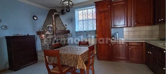 4 bedrooms House in Cuneo, Italy No. 343395 9