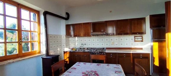 4 bedrooms House in Cuneo, Italy No. 343395 18