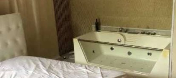 1 bedroom Apartment in Ispra, Italy No. 261688 4