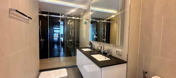 Кондоминиум  с 3 спальнями в Паттайя, Таиланд № 70835 11