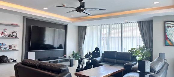 Кондоминиум  с 3 спальнями в Паттайя, Таиланд № 70835 2