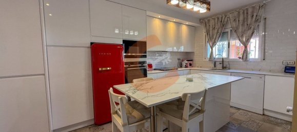 4 bedrooms House in El Vendrell, Spain No. 173588 6