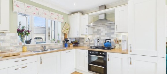 4 bedrooms House in South Molton, United Kingdom No. 13616 4