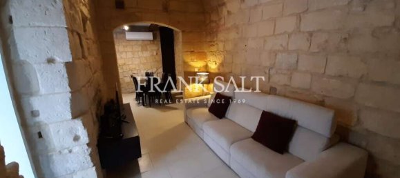 4 bedrooms House in Gharghur, Malta No. 9883 5