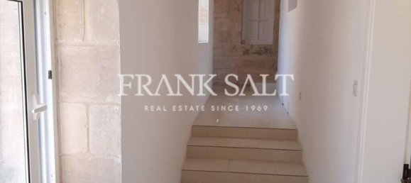 4 bedrooms House in Gharghur, Malta No. 9883 17