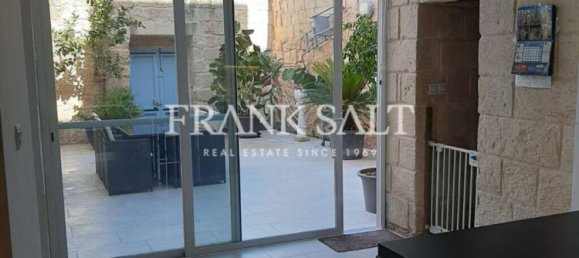 4 bedrooms House in Gharghur, Malta No. 9883 6