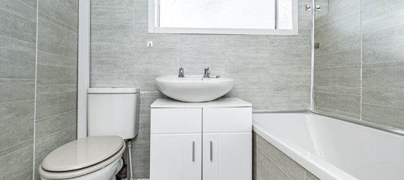 House in Bridlington, United Kingdom No. 2022 11