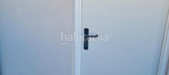 Apartamento de 3 dormitorios en Esparreguera, Spain No. 187592 14