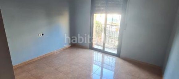 Apartamento de 3 dormitorios en Esparreguera, Spain No. 187592 11