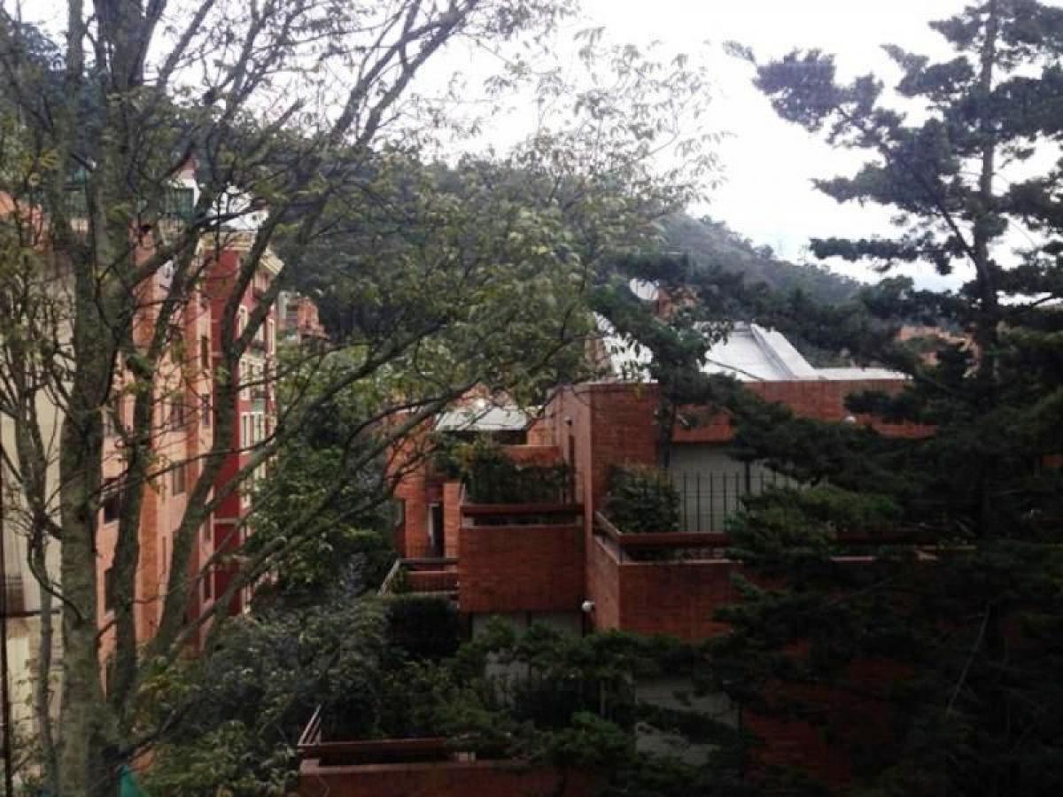 3 bedrooms House in Bogota, Colombia No. 12751